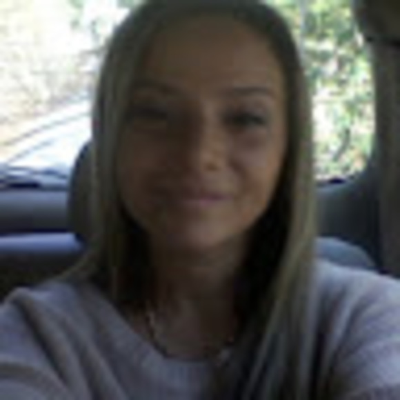 Meet your Posher, Ana' - Picture 1 of 1